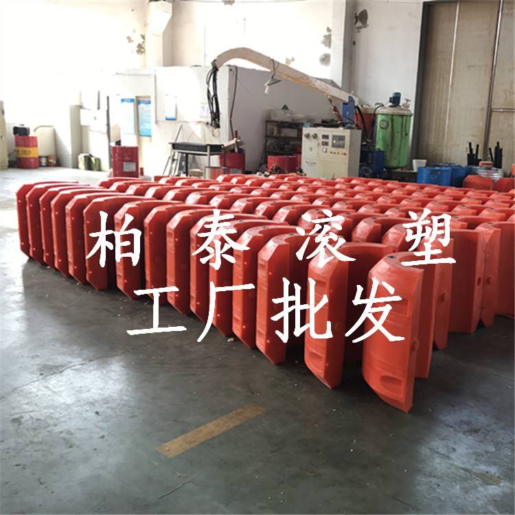 南京柏泰容器定做 20公分耐腐蚀浮筒助力水上排污系统高效运行